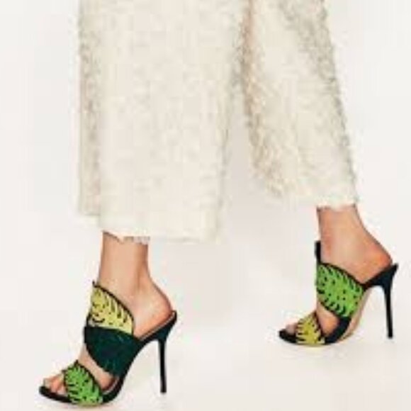 Zara Shoes - Zara Suede Leather Leaf Cutout Suede Heels Tropical Monstera Banana Leaves